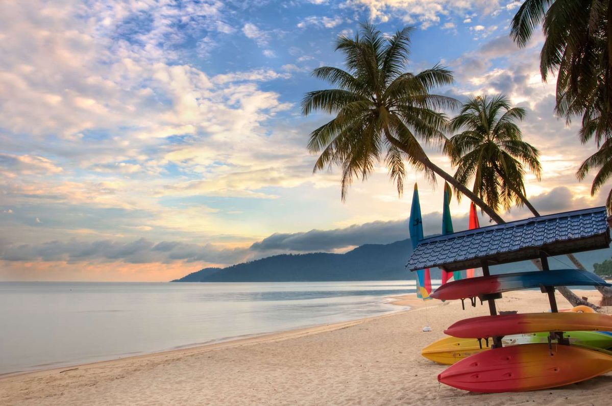 Malaysia Romantic Getaway | Beaches & City Lights