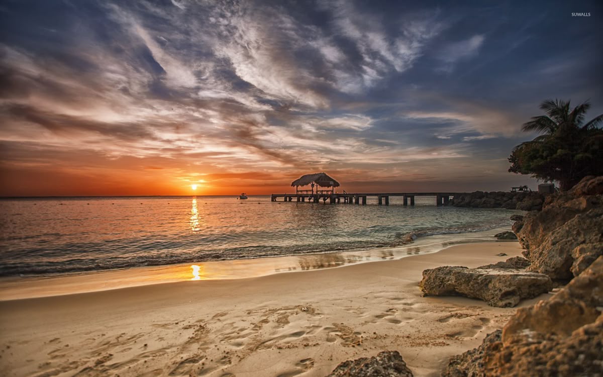 Enjoy sunset & coastal vibes
