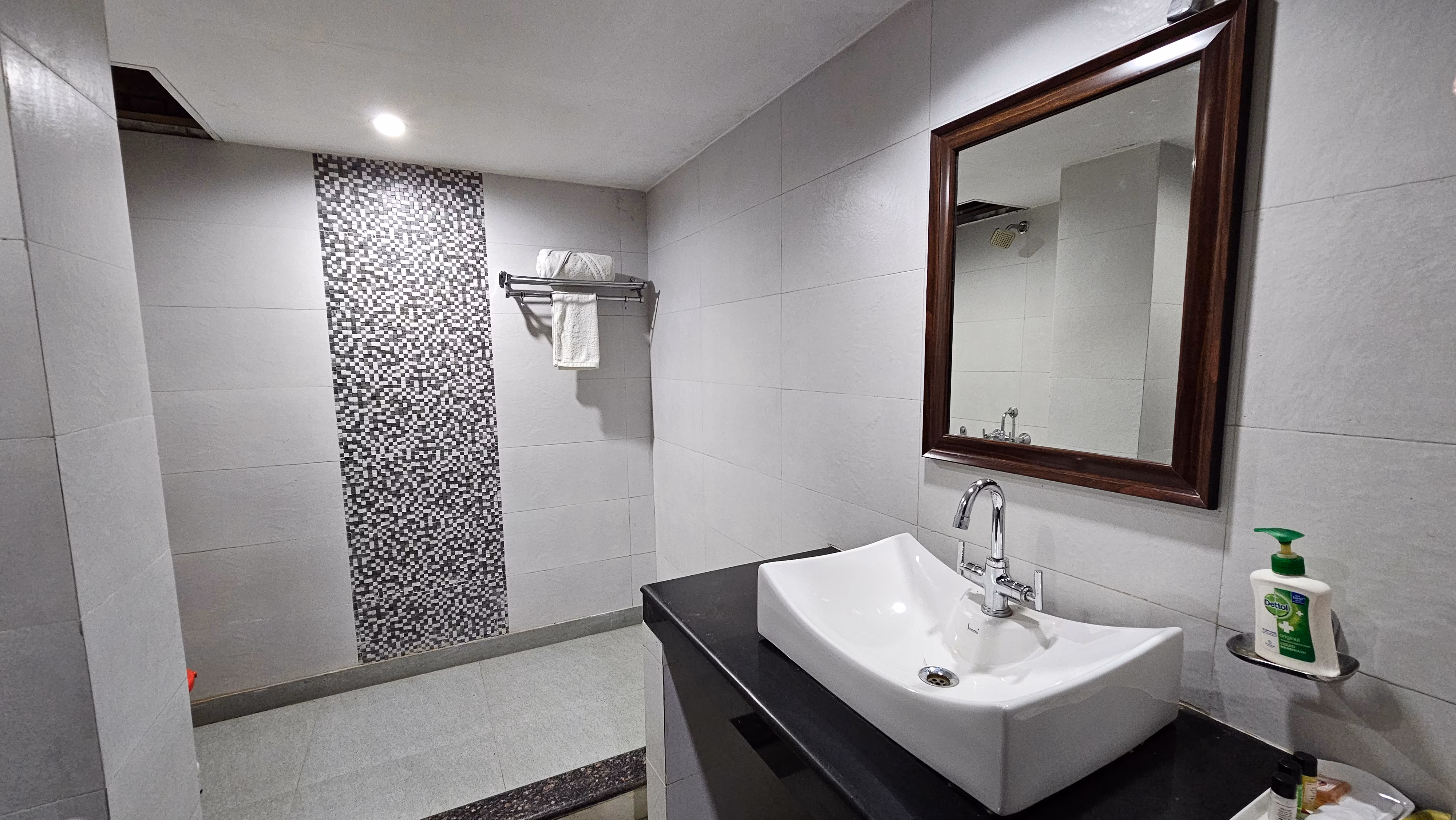 Hotel Shikhar