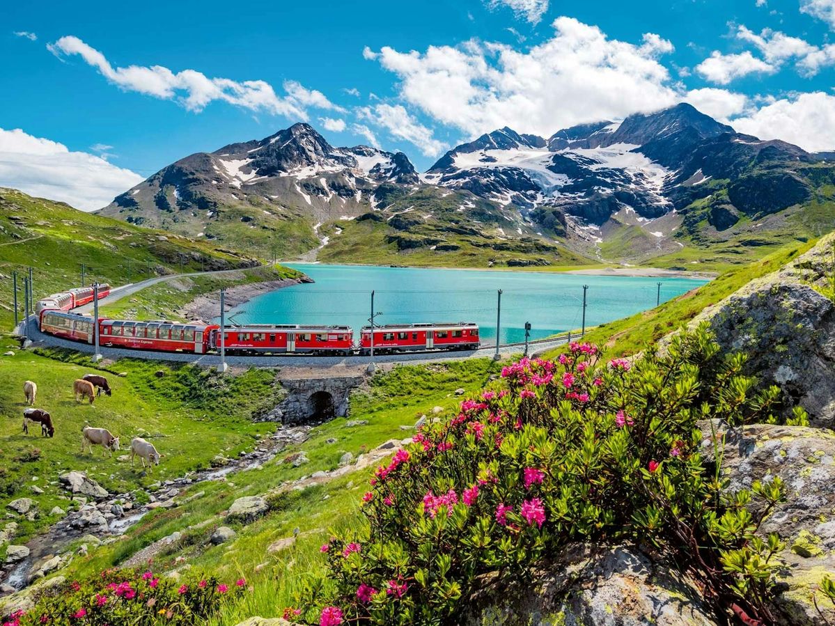 Amsterdam, Paris & Lucerne Tour with FREE Paris Pass