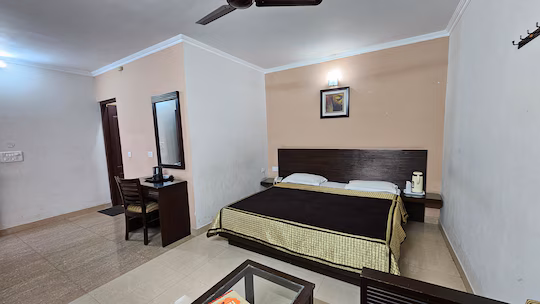 Hotel Shikhar