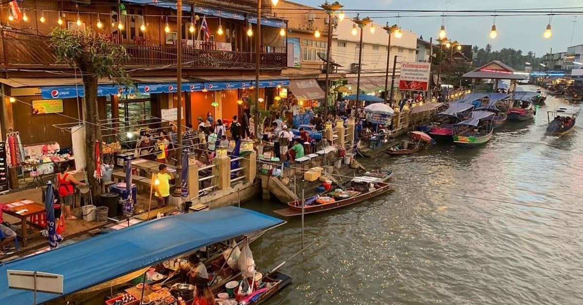 Floating Market