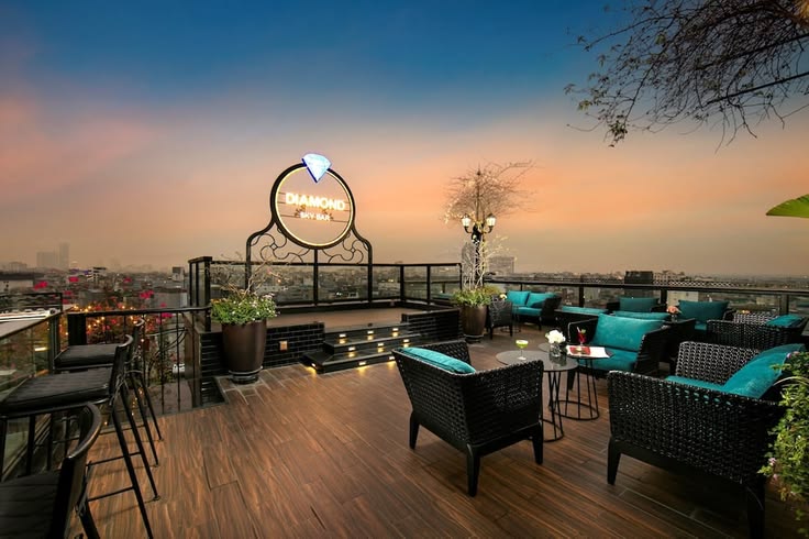 La Mejor Hotel & Sky Bar Hanoi