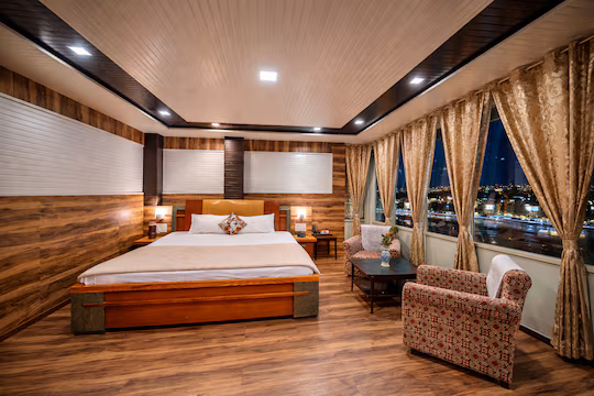 Hotel Lake View