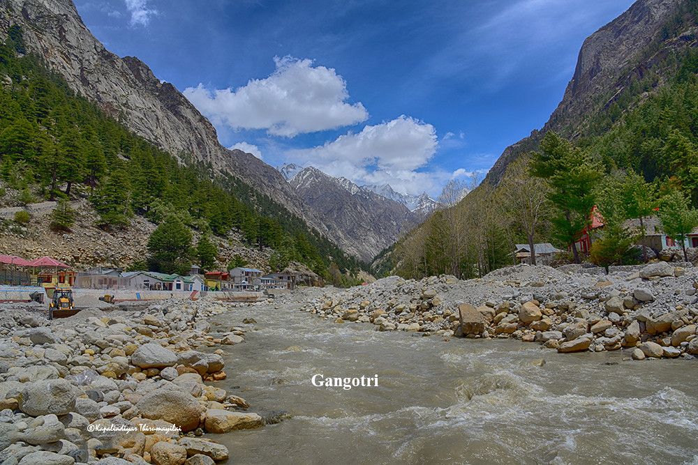 Gangotri Temple & Bhagirathi River
