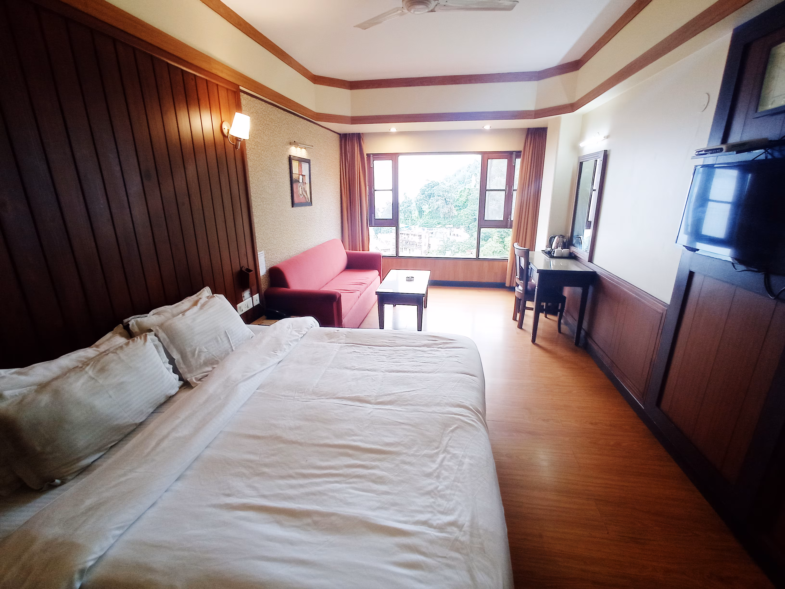 Hotel Vishnu Palace