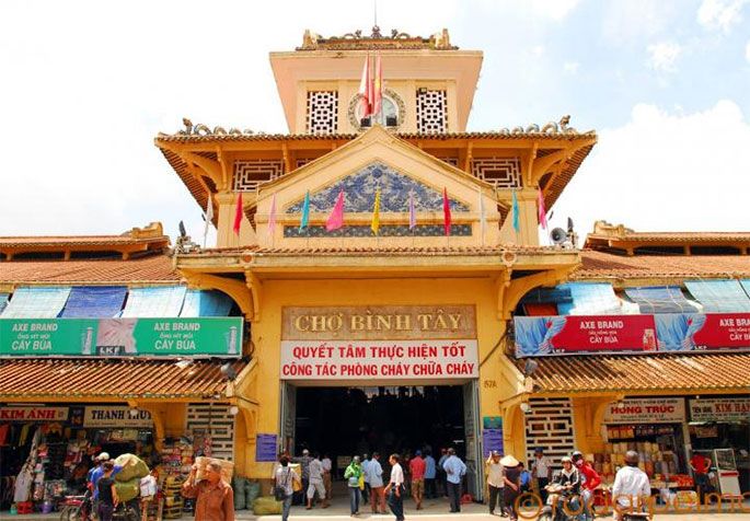 Ben Thanh Market